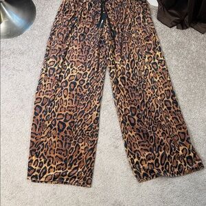 Leopard Print Wide-Leg Pants 1X